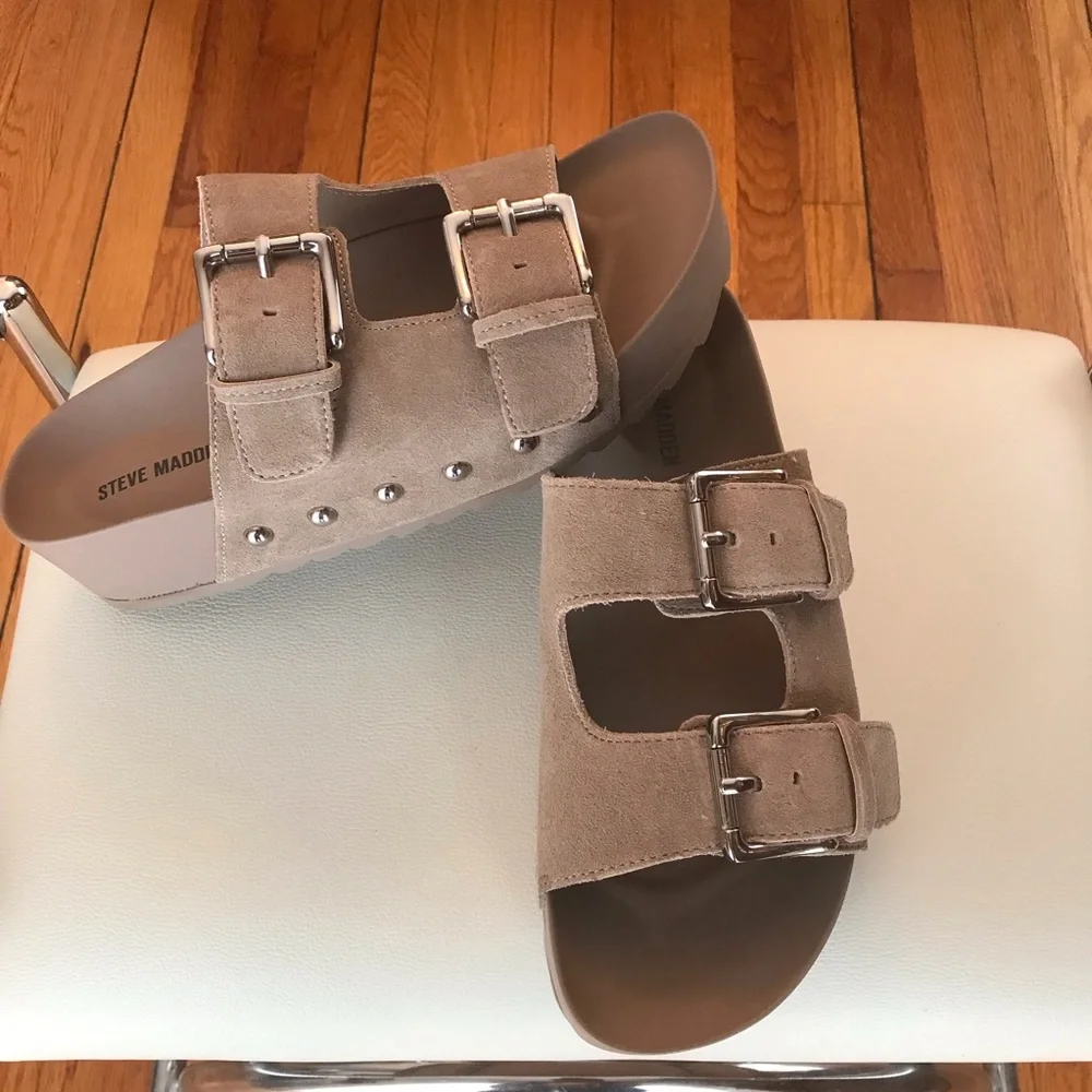 Steve Madden Tan Slide Sandals - Picture 14 of 15